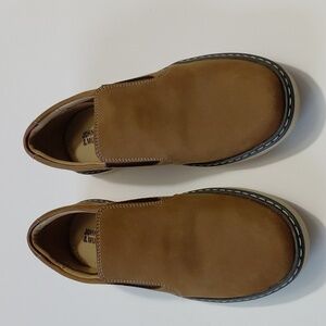JOHNSTON  & MURPHY  Big Kid McGuffey Brown Slip On Shoe - 5.5M